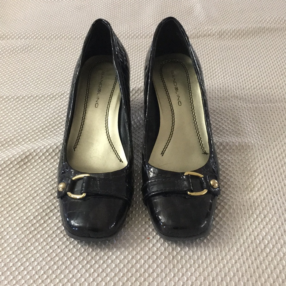 Bandolino pumps